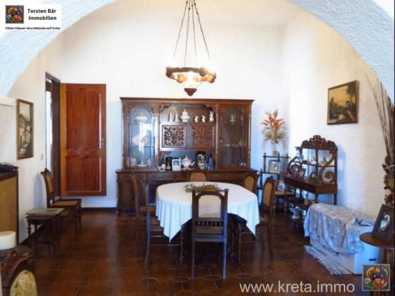 Ireapetra Kreta, Irepetra, Wohnung von 220m² direkt am Meer zu verkaufen. Wohnung kaufen